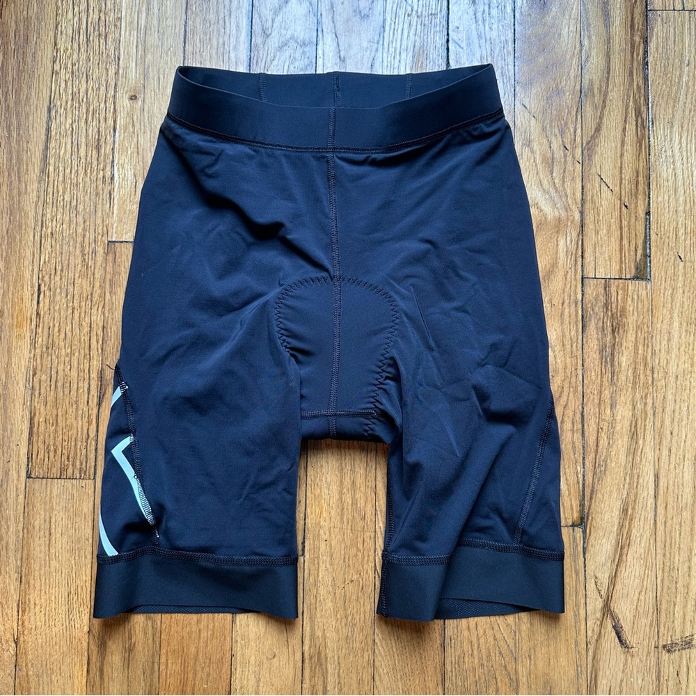 2XU Men’s Black Tri-Short size S